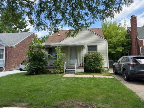 20237 Washtenaw St, Harper Woods, MI, 48225-2227 | Card Image