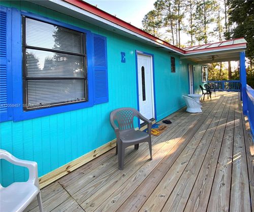 2382 Highway 98 E, Carrabelle, FL, 32322-2219 | Card Image