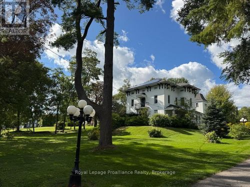 89 King St E, Colborne, ON, K0K1S0 | Card Image
