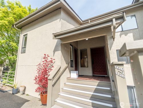d-210-6644 Park Point Way Ne, Seattle, WA, 98115-7860 | Card Image