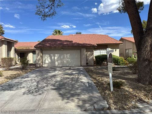 3618 Edinburgh Dr, Las Vegas, NV, 89103-1204 | Card Image
