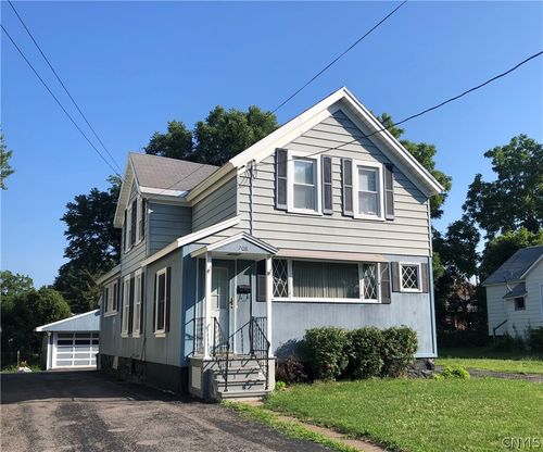 708 Schuyler Street, Syracuse, NY, 13204 | Card Image