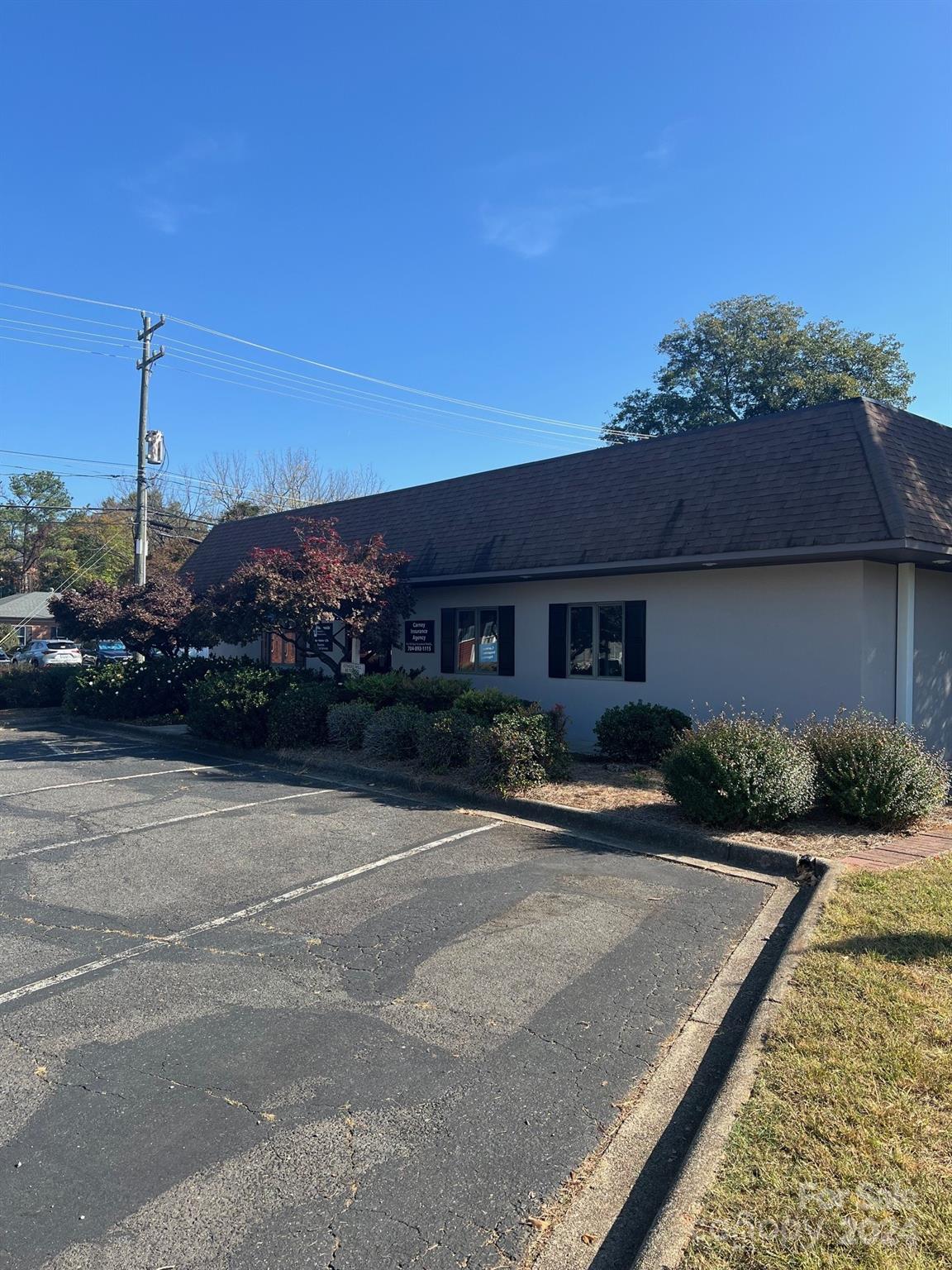 190 Jackson St, Davidson, NC 28036