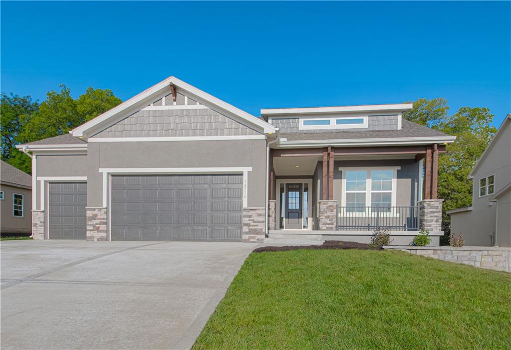 Empress St, Platte City, MO 64079