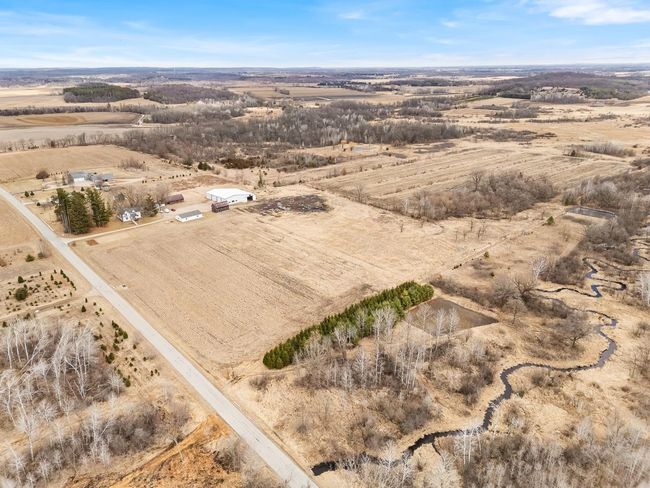 N402 24 Th Ave, House other with 5 bedrooms, 4 bathrooms and null parking in NESHKORO WI | Image 79