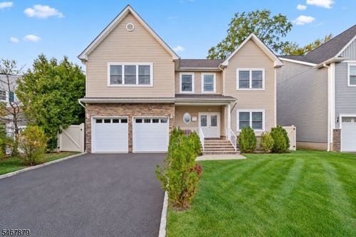 628 New Dover Rd, Colonia, NJ, 07067-2419 | Card Image