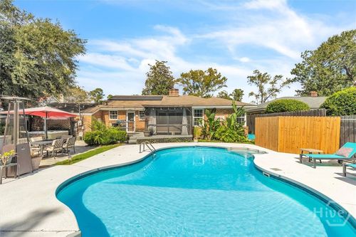 223 E 64th St, Savannah, GA, 31405-5304 | Card Image