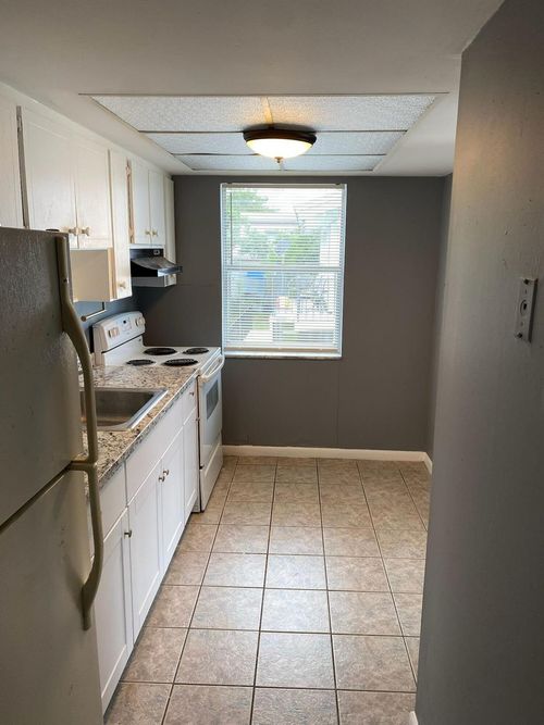 202-104 Se 10th St Street, Deerfield Beach, FL, 33441 | Card Image