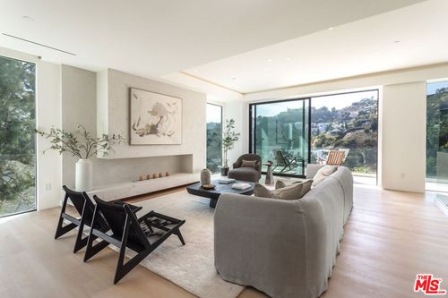 1943 Sunset Plaza Dr, West Hollywood, CA, 90069-1202 | Card Image