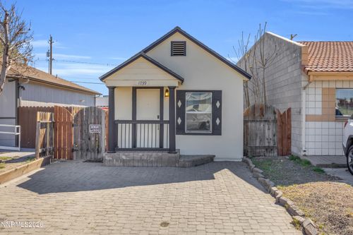 1739 Hymer Ave, Sparks, NV, 89431-5535 | Card Image