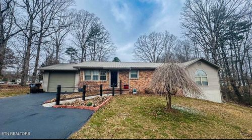 357 Pine Creek Rd, Oneida, TN, 37841-5612 | Card Image