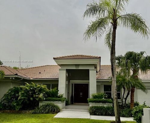 7425 Sw 170th Ter, Palmetto Bay, FL, 33157-4888 | Card Image