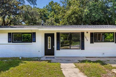 1013 Webster Dr, House other with 3 bedrooms, 1 bathrooms and null parking in Pensacola FL | Image 2