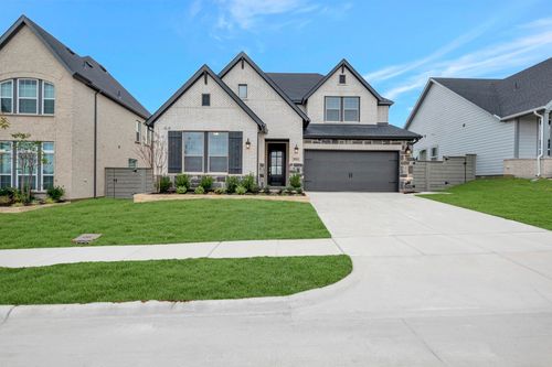 8916 Chestnut Ln, Justin, TX, 76247-3192 | Card Image