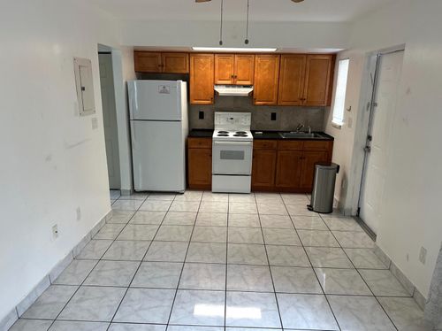 2-31 Sw 10th St, Dania Beach, FL, 33004-4310 | Card Image