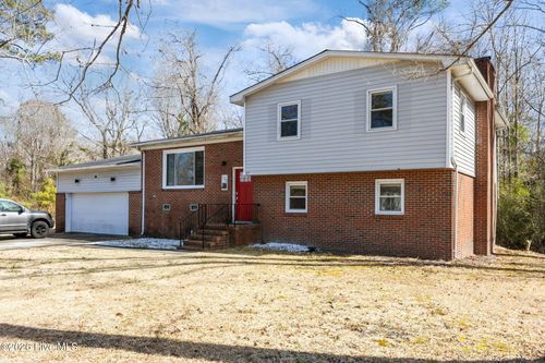 120 Jupiter Trl, Jacksonville, NC, 28546-9107 | Card Image