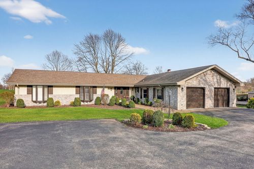 686 Golf Club Ln, Frankfort, IL, 60423-9518 | Card Image