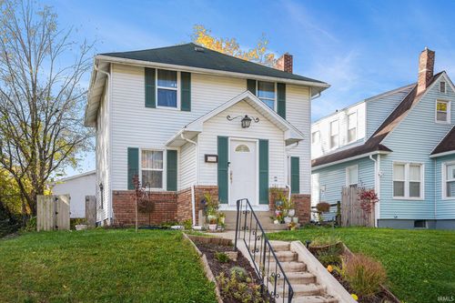 1805 Linden Ave, Mishawaka, IN, 46544-2625 | Card Image