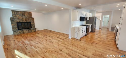 2-41 Valley Rd, Cos Cob, CT, 06807-2585 | Card Image