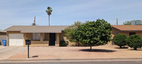 812 E Desert Drive N, Phoenix, AZ, 85042 | Card Image