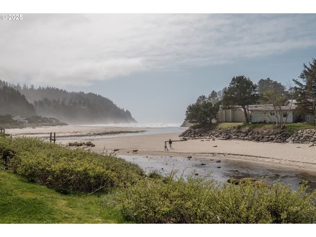 130 - 48988 Highway 101 S, Condo with 1 bedrooms, 2 bathrooms and null parking in Neskowin OR | Image 25