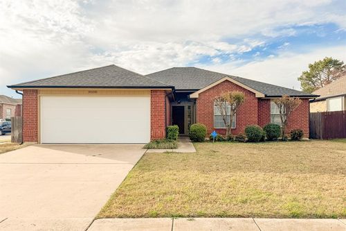 8508 Rain Forest Lane, Fort Worth, TX, 76123 | Card Image