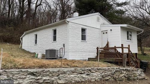 44 S Brandywine Ave, COATESVILLE, PA, 19320-4443 | Card Image