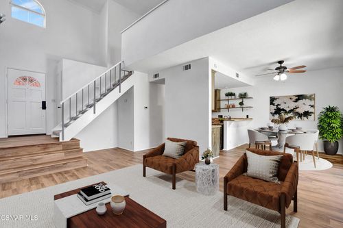 86-28121 Seco Canyon Rd, Santa Clarita, CA, 91350 | Card Image