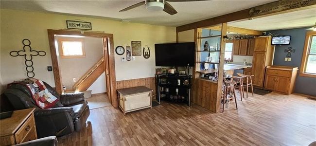 4217 Hillsville Rd, Home with 3 bedrooms, 2 bathrooms and null parking in Pulaski PA | Image 8