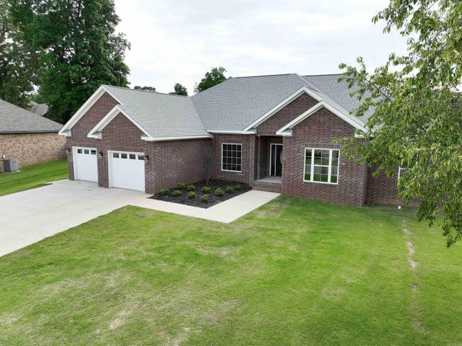 905 Cypress Knoll Drive, House other with 4 bedrooms, 3 bathrooms and null parking in Jonesboro AR | Image 2