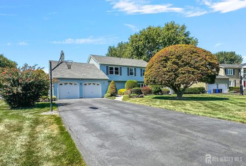 7 Wheatley Rd, Manalapan, NJ, 07726-3451 | Card Image