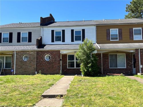 821 Lake Edward Dr, Virginia Beach, VA, 23462-1503 | Card Image