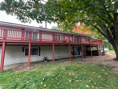 1530 N 41 1/2 Rd, Manton, MI, 49663-9461 | Card Image