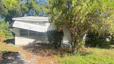 3907 W Walnut Street, House other with 2 bedrooms, 1 bathrooms and null parking in TAMPA FL | Image 1