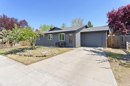 1640 Sw 35th St, Redmond, OR, 97756-9478 | Card Image
