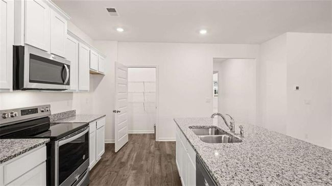 8590 Secretariat Dr, House other with 3 bedrooms, 2 bathrooms and 4 parking in Lithonia GA | Image 39