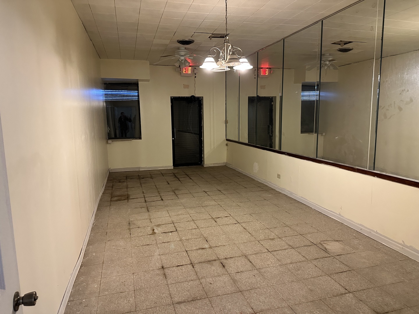 Commercial Sale in Chicago 2