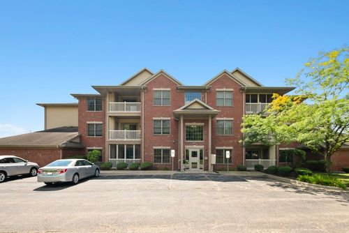 unit-1d-20301 S Pine Hill Rd, Frankfort, IL, 60423-9368 | Card Image