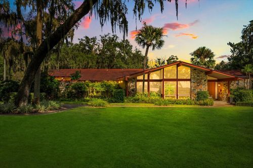 9565 Silver Lake Dr, LEESBURG, FL, 34788-3406 | Card Image