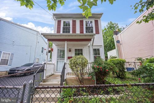400 Reservoir St, TRENTON, NJ, 08618-3625 | Card Image