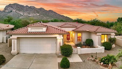 108 Silverstone Place, Tucson, AZ, 85737 | Card Image