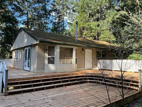 881 Sharie Rd, Gabriola Island, BC, V0R1X2 | Card Image