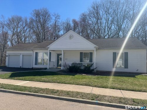21 Beechwood Drive, Waterford, CT, 06385 | Card Image