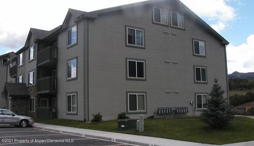 apt-h-794 Castle Valley Blvd, New Castle, CO, 81647-8408 | Card Image