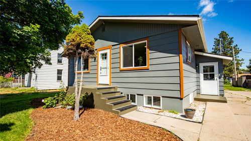 204 8th Ave W, Polson, MT, 59860-2917 | Card Image