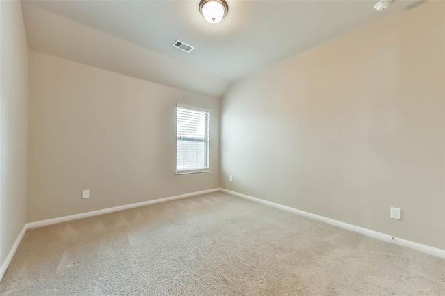 bedroom 4 end of hallway | Image 35