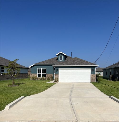 76 Road 51030, Cleveland, TX, 77327-0071 | Card Image