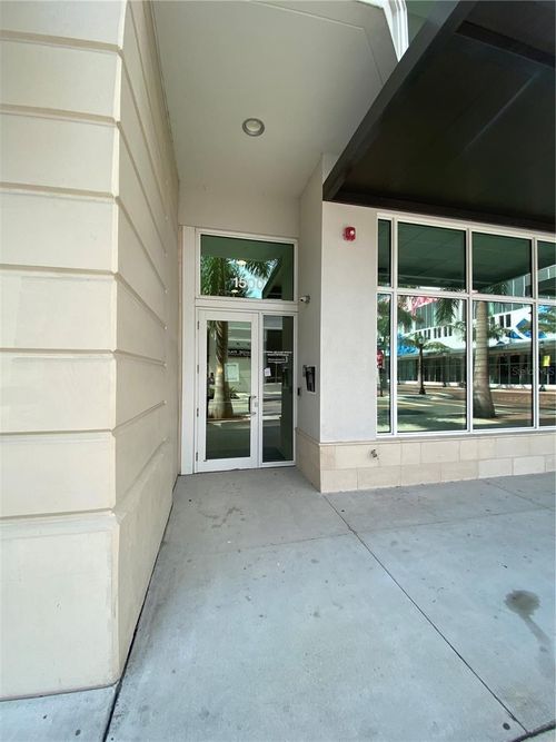 unit-401-1500 State St, SARASOTA, FL, 34236-5853 | Card Image