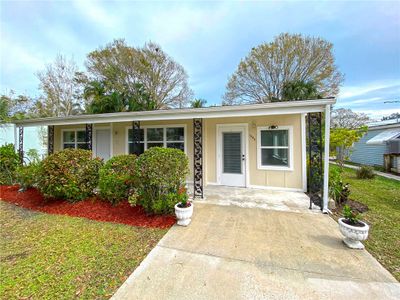 1550 5th Avenue, House other with 2 bedrooms, 1 bathrooms and null parking in Vero Beach FL | Image 1