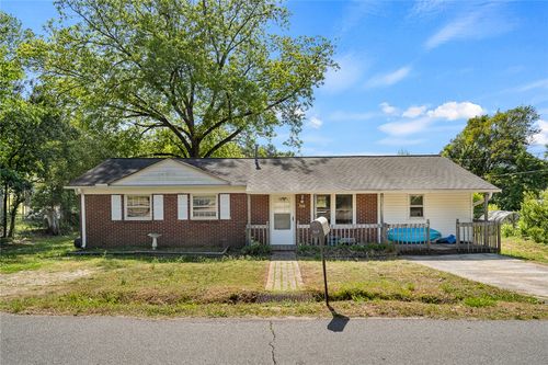 308 Clayton St, Central, SC, 29630-9751 | Card Image